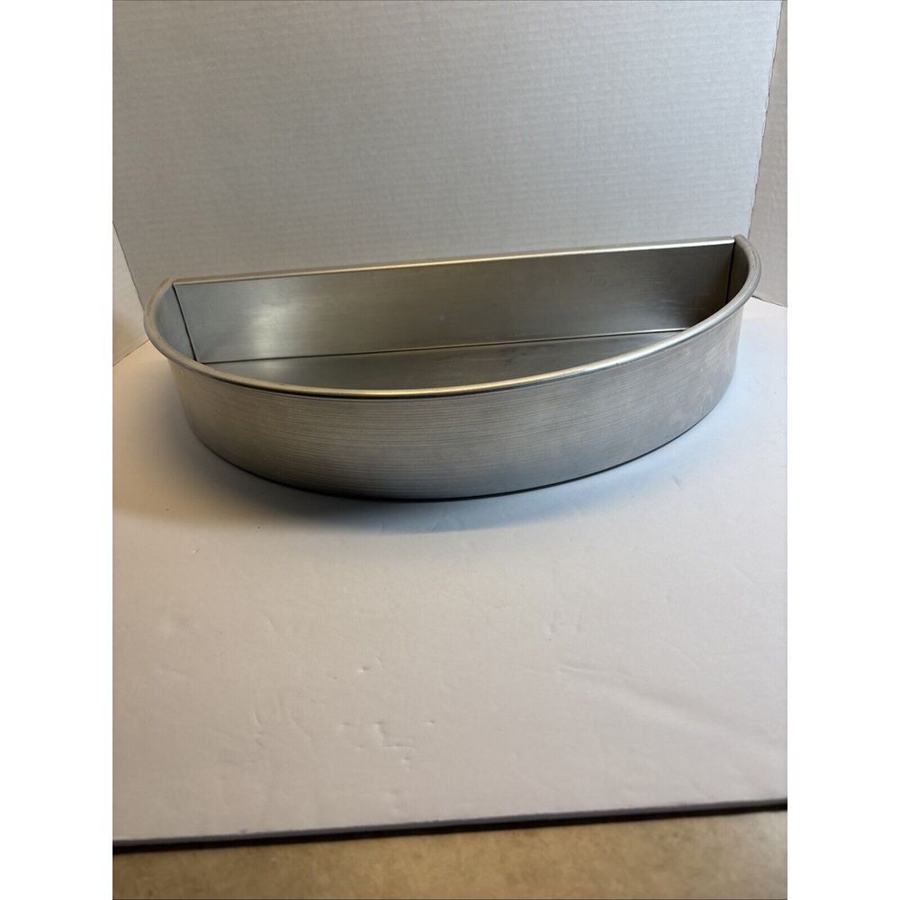 wilton cake pan shaped - Picture 6 of 14